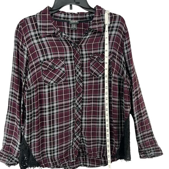 Torrid Camp Shirt Womens 1X Burgundy Gray Black Plaid Lace Button Up Soft Grunge - Picture 9 of 16